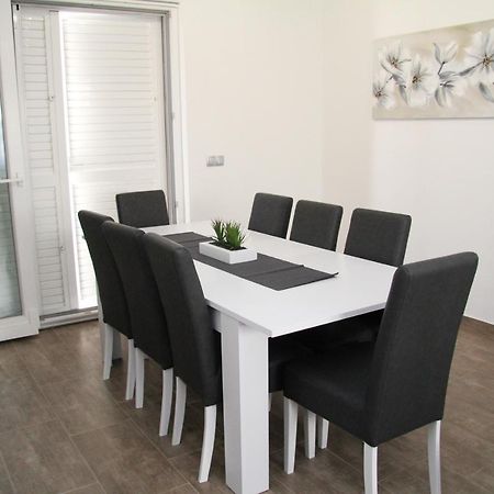 Apartman Ivana Biograd Na Moru Exteriér fotografie
