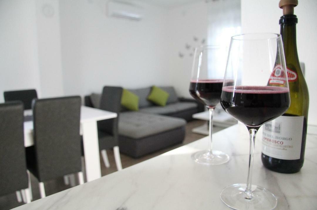 Apartman Ivana Biograd Na Moru Exteriér fotografie